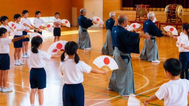 児童が伝統「生馬扇踊り」を習得へ 復活から次代継承の試み